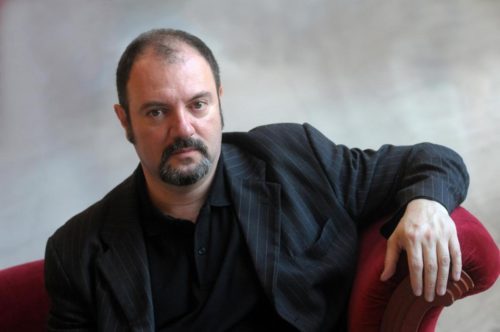  SalerNoir: a Carlo Lucarelli il Premio Attilio Veraldi