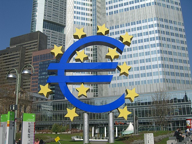  La svolta della BCE fa infuriare il centrodestra