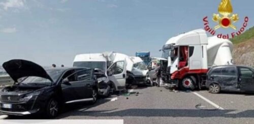  Tragedia sulla A2: perdono la vita due noti avvocati di Pellezzano