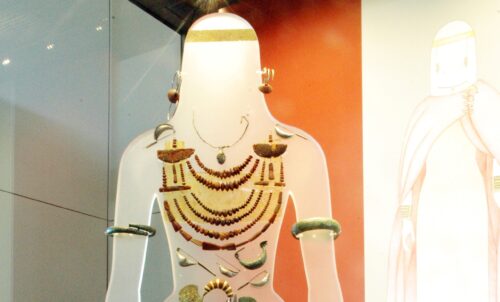  Con  “ARCHvibes” visite guidate, laboratori ed aperitivo al Museo Archeologico di Pontecagnano