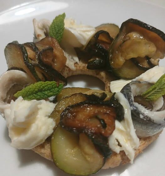  La Ricetta del venerdì: Frisella alla scapace